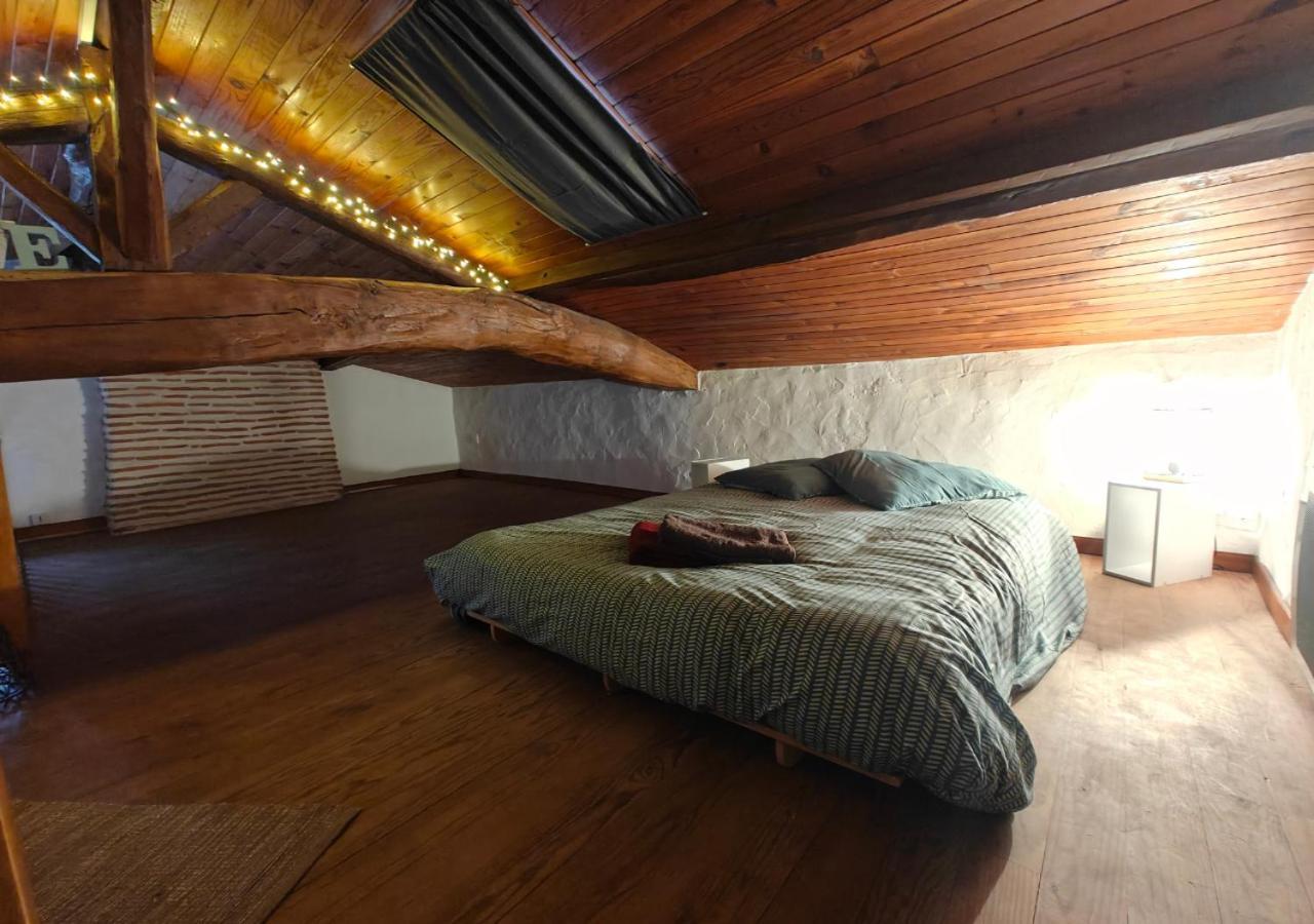 Logement Entier Style Chalet - 1 A 5 Pers - Langon  Luaran gambar